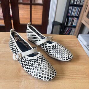 H&M perforated Mary Jane flats, size 8